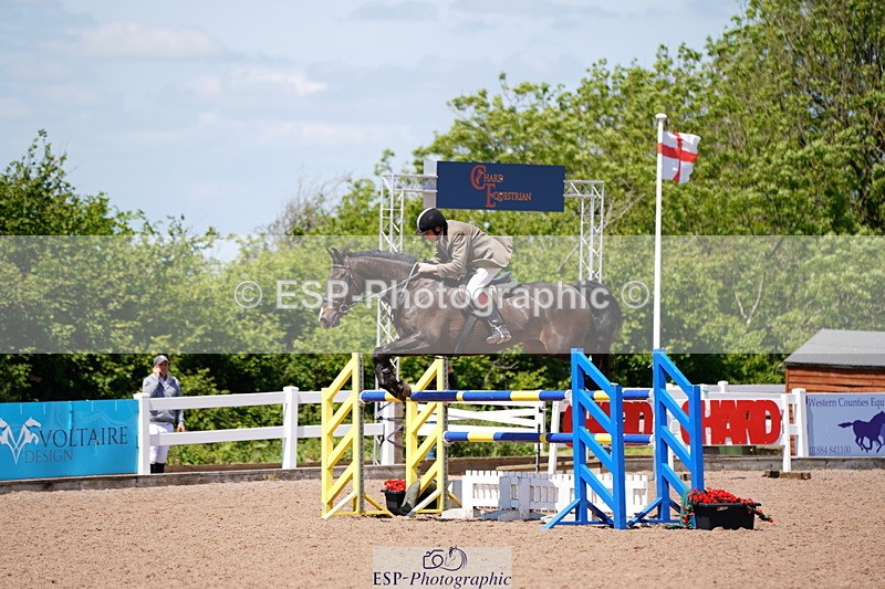 240525A-122004-05919 - Cls 16 Snr 1.20m Open