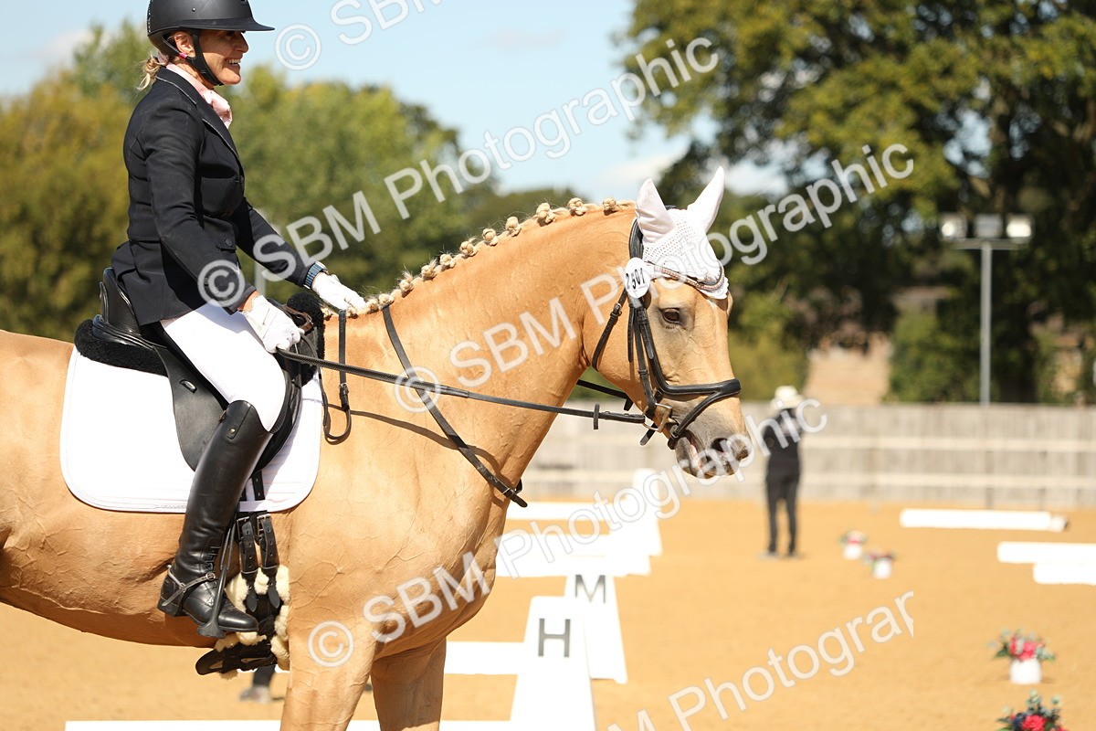 SBM_22340 - D17 - Grand Tour Championship - Novice 27