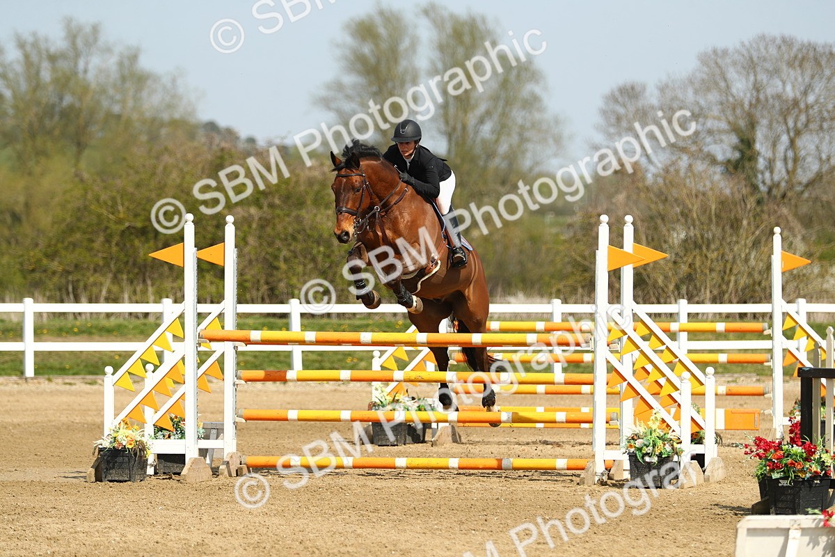 SBM_002704 - Class 11 - Senior Foxhunter - 1.20m