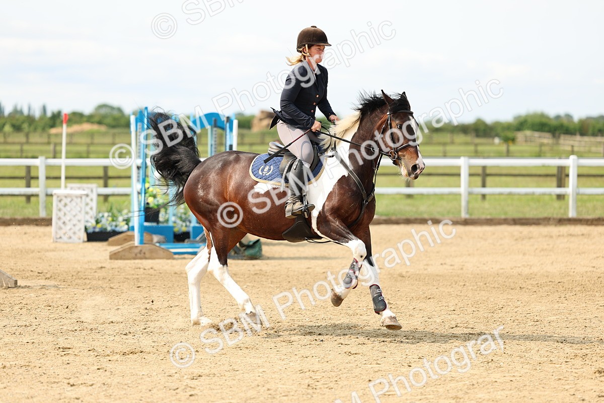 SBM_004257 - Class 16 - Senior British Novice - 90cm