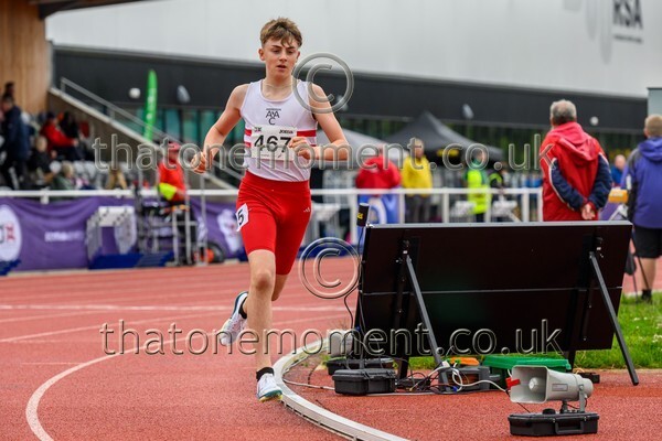 ComMast25-912612 - Track Male Set Two