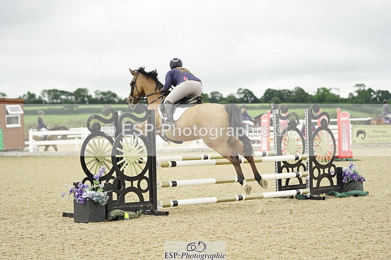 230728A-124632-01945 - Cls 9 85cm Amateur Quali