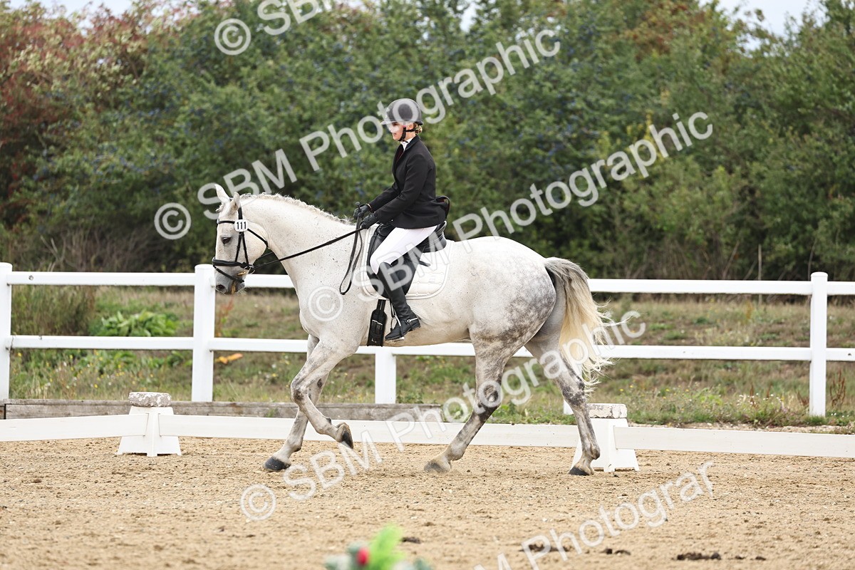 SBM_003591 - Class 7 - Novice 2 Warm Up