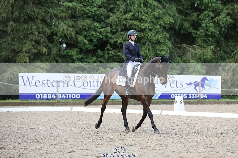 240523-114505-03592 - 220-BALLINAMURRA_FLARE_STAR-Mary_Mason