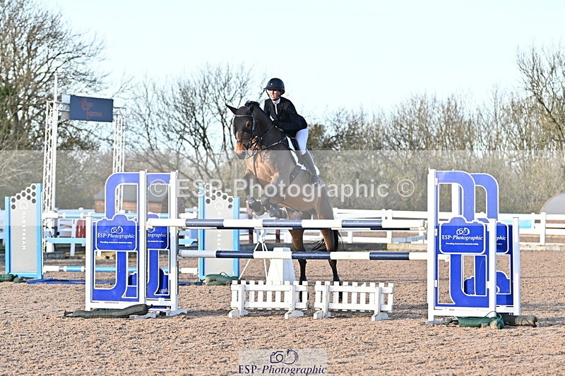 241113A-145111-00938 - Cls 06A&B Nat 1.30m & 1.40m Open