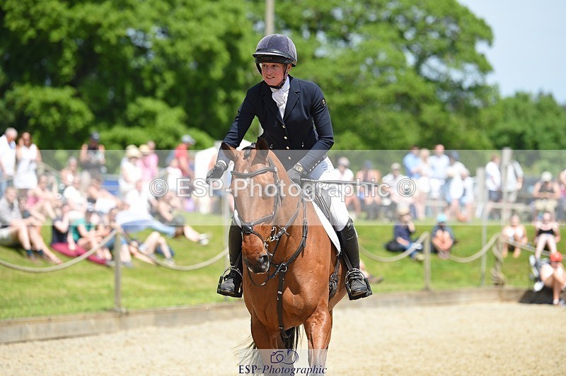 230528-114130-15331 - 327-ROMANTIC-Rosie_Fry-SUNTrotUp+SJ