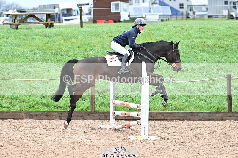 231203A-101225-00378 - Cls 14+15 Club and Schools 70cm