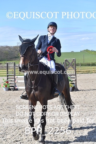 BPP_2256 - CLASS 22 SUN Senior BritiNovice/ 90cm Open