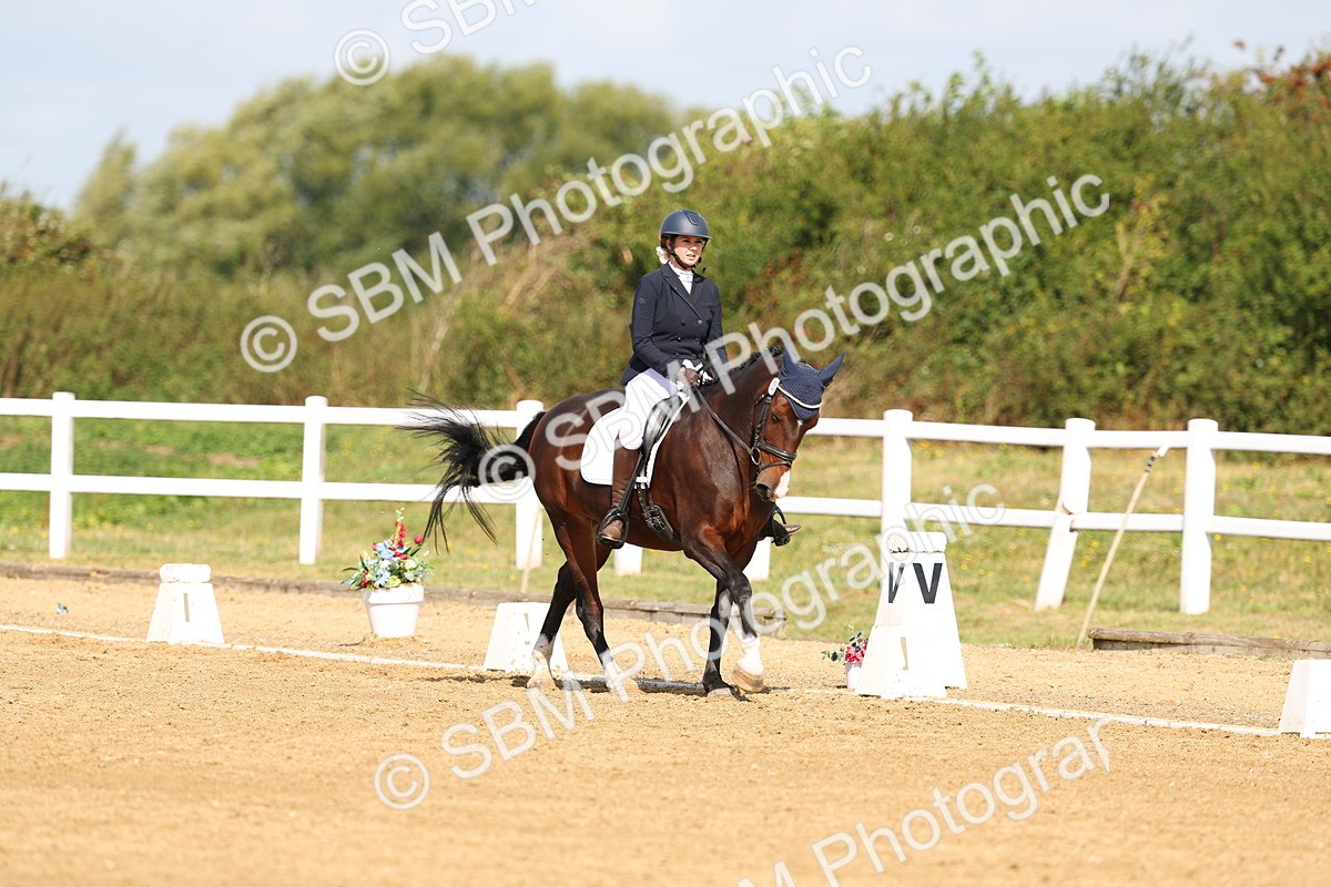 SBM_011594 - Class 1 - Prelim 19 - 10.50-11.46