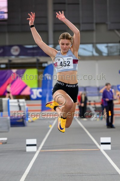 Age26SAT-915451 - Field Female