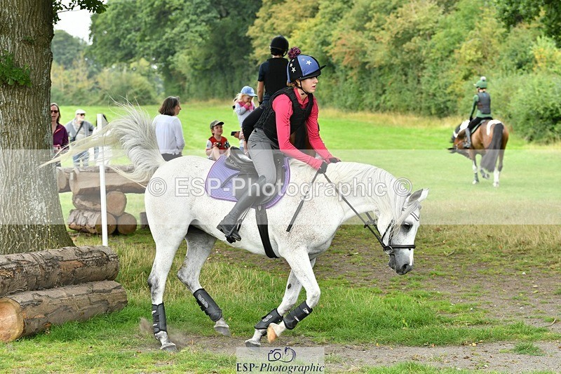 230817-125617-00764 - Theo's 1st Group - XC