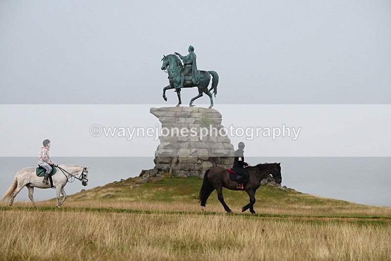 DSC_4006 - Time at Statue 14:56 to 15:05