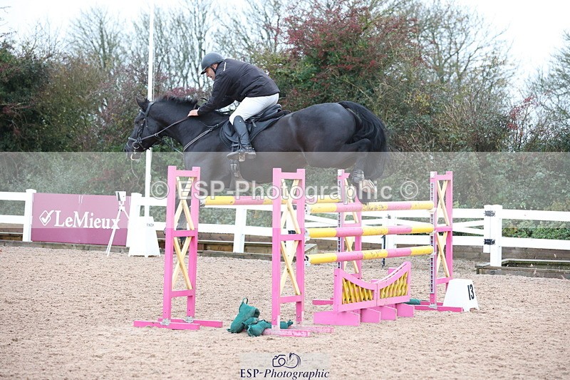 231112A-153312-05317 - Cls 22 National 1.30m & 1.40m Open