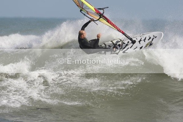 WS 190808-103 - Windsurfing