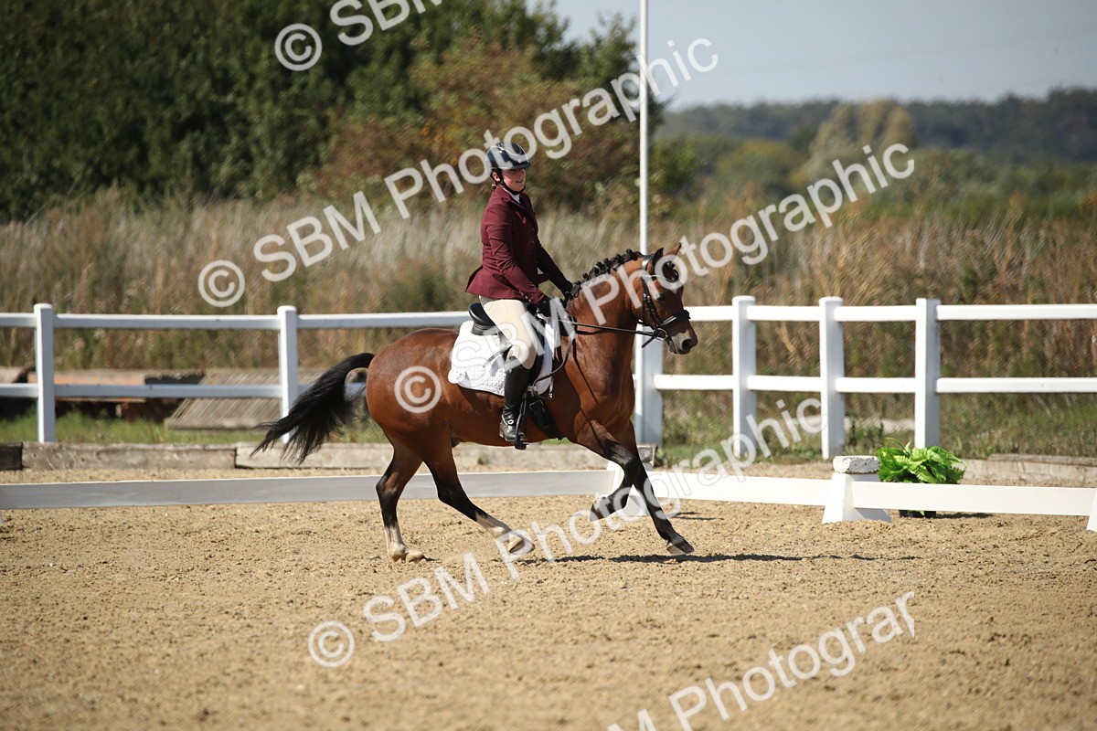 SBM_005815 - Class 11 - Novice 5 - 13.19-14.22