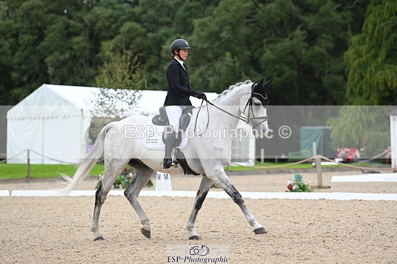 230813-174405-08726 - Cls 14 Medium Silver 16.45 to End