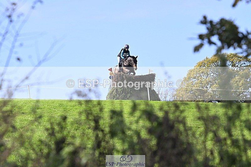 251024A-121057-08919 - B-112-Christina.Wiederkehr