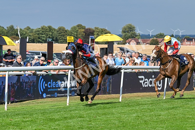 140825-Race 5-Chillhi-1524 - Race 5