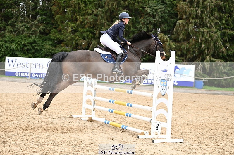 250322A-113811-02446 - Cls 19 Snr Disc & 1.00m Open