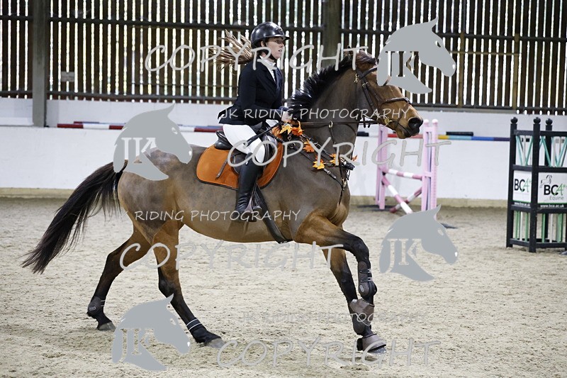 _T0A3525 - Class 8 90cm