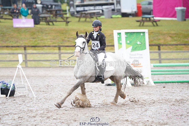 240824X-091530-20627 - 70cm Round 1 8.30 to 9.30