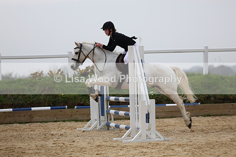 3E7A8432 - Class 13: Pony British Novice/80cm open