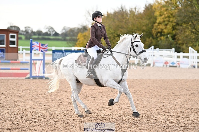 241117X-101810-03628 - Cls 09s Pony intro 90cm