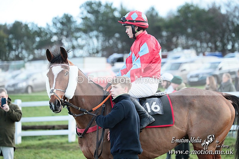 PtP 141225  1774 - New Forest Hounds PtP Larkhill 14/12/25