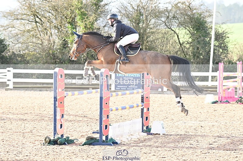 231209A-130208-01812 - Cls 13 Foxhunter & 1.20m Open