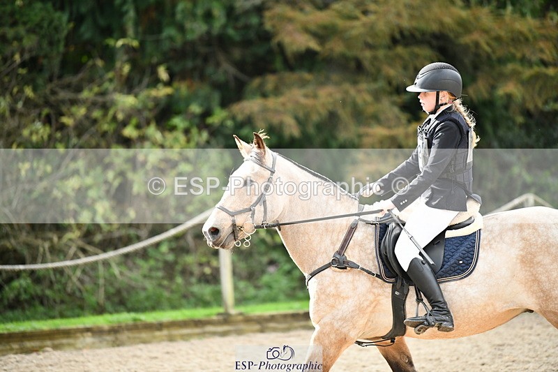 251004A-125726-01056 - Classes 6 & 7 60cm