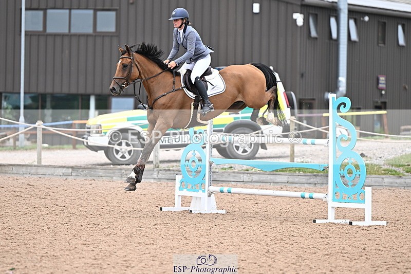 240828A-162539-01336 - Cls 5 Snr Foxhunter and 1.20m Open