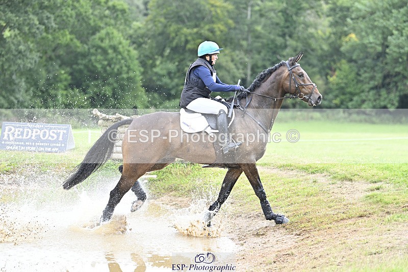 240804-111738-11971 - 355-Selina_Milnes-MUSTAFA_MOLASSES