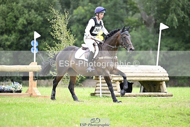 240804-114137-12106 - 303-Thomas_Hawke-CLERICA