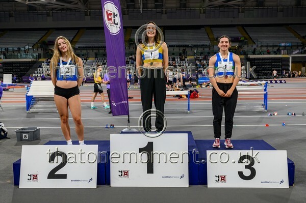 SenInd26-810225 - Medals