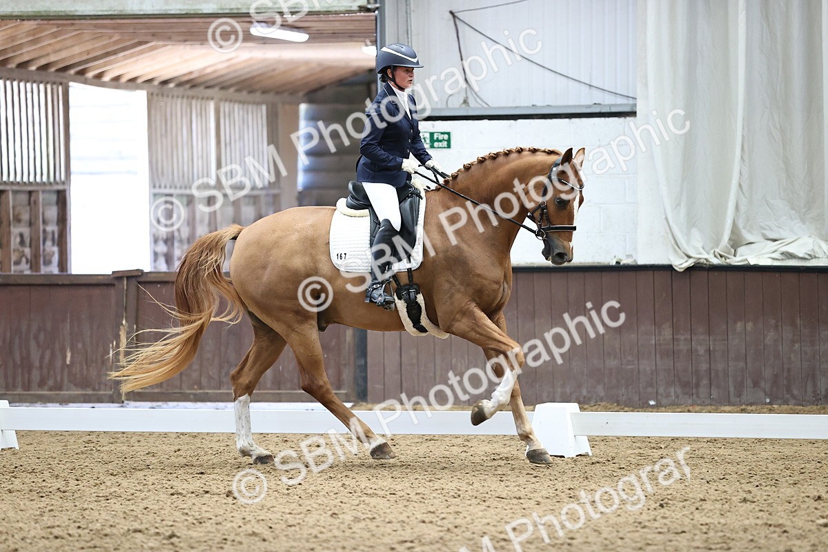 SBM_000856 - Novice 4 Warm Up