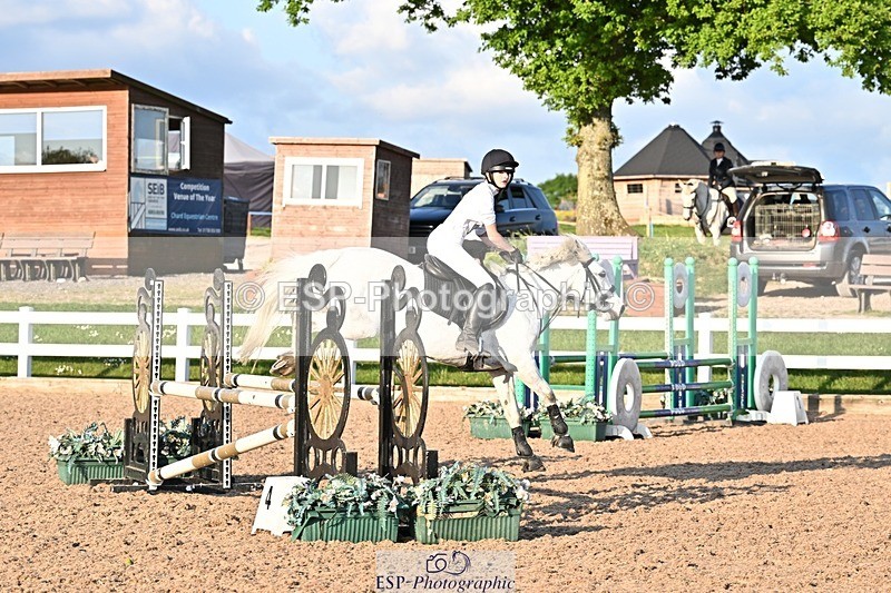 250513-190113-01098 - 90cm