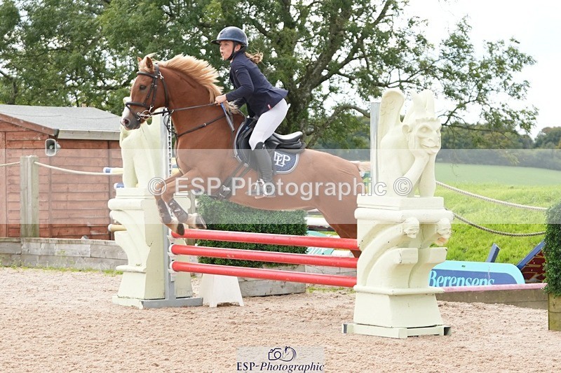 250921-143730-03696 - Cls 20 Pony 80cm Derby