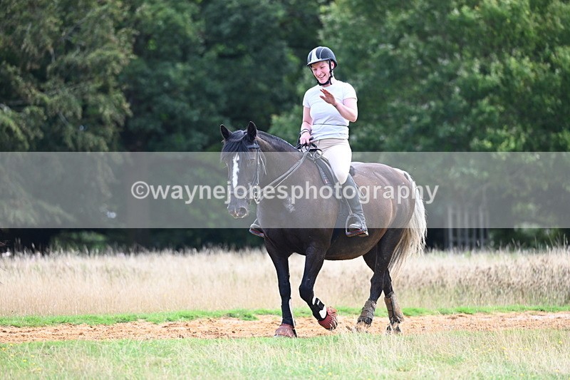 DSC_4344 - Time at Statue 09:50 to 11:09