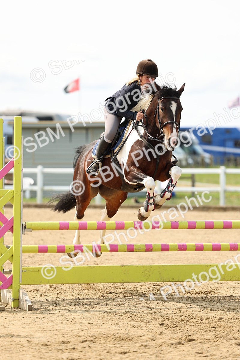 SBM_004248 - Class 16 - Senior British Novice - 90cm