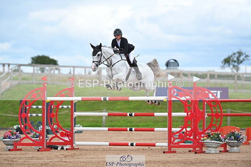 230721A-152612-07226 - Cls 10, 2 Star Big 1.45m Start to break