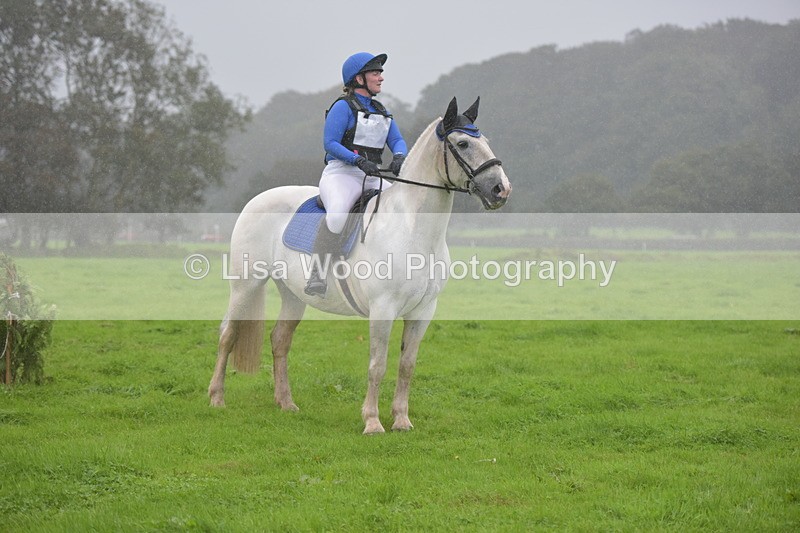 RAY_9344 - Class 1: 65cm: Ski Jump