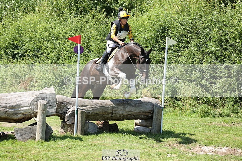 240811A-133401-03584 - 033-