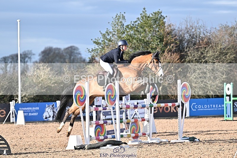 251126-124004-00495 - Cls 4 Newcomers and 1.10m