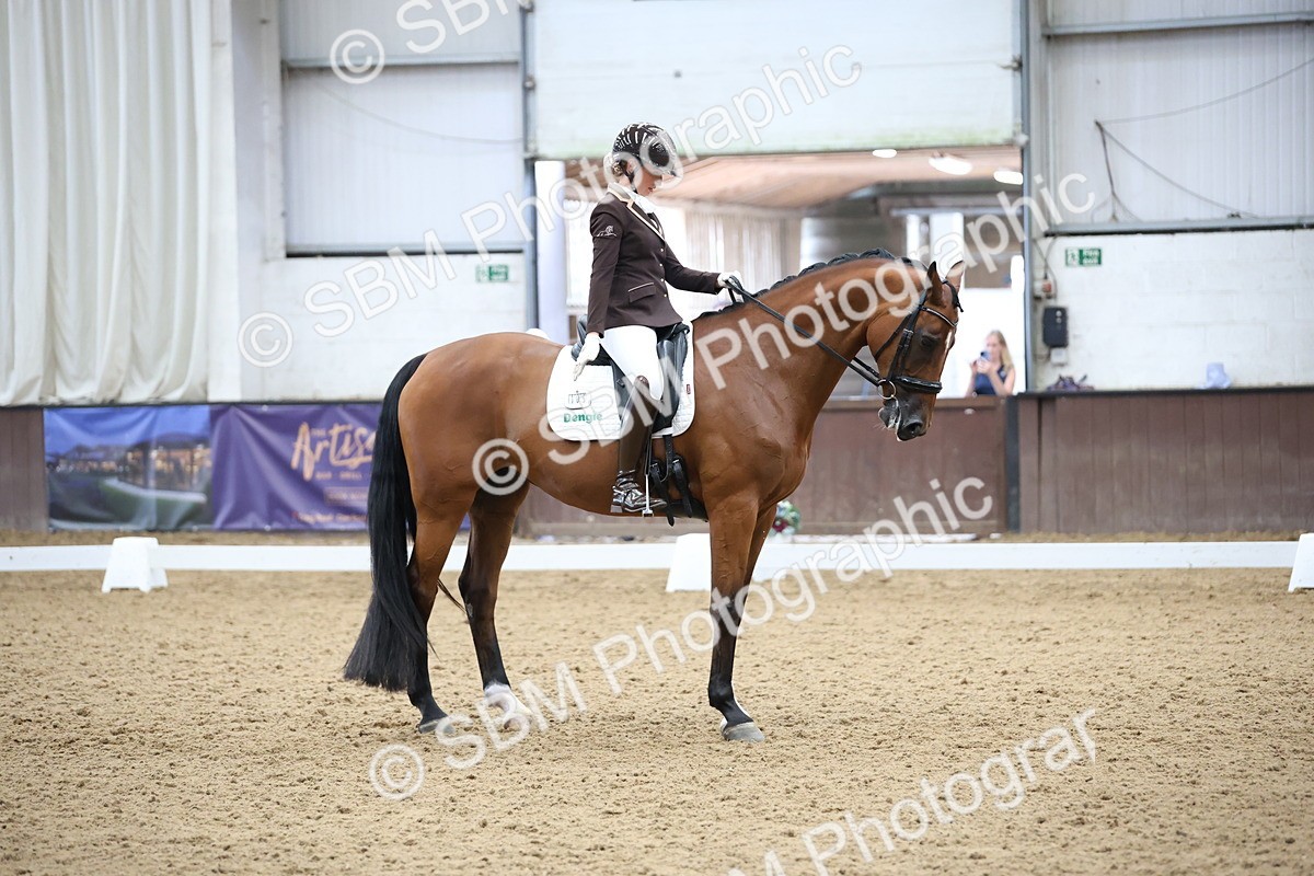 SBM_003415 - Class 5 - Novice 6 Gold - 13.05-14.00