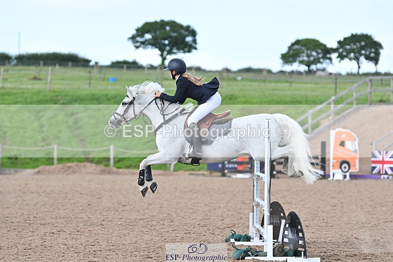 240628A-184009-01856 - Cls 6 Springboard 128cm + 138cm