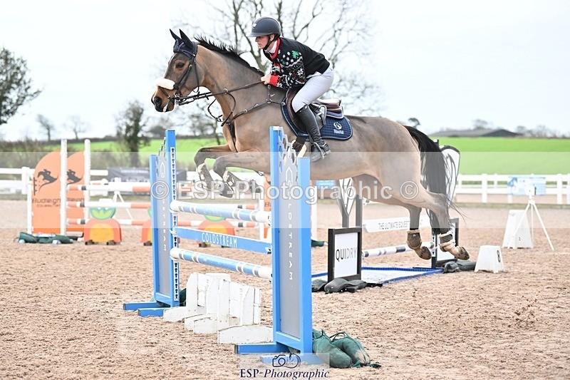 241206-131203-00937 - Cls 5 Newcomers and 1.10m Open
