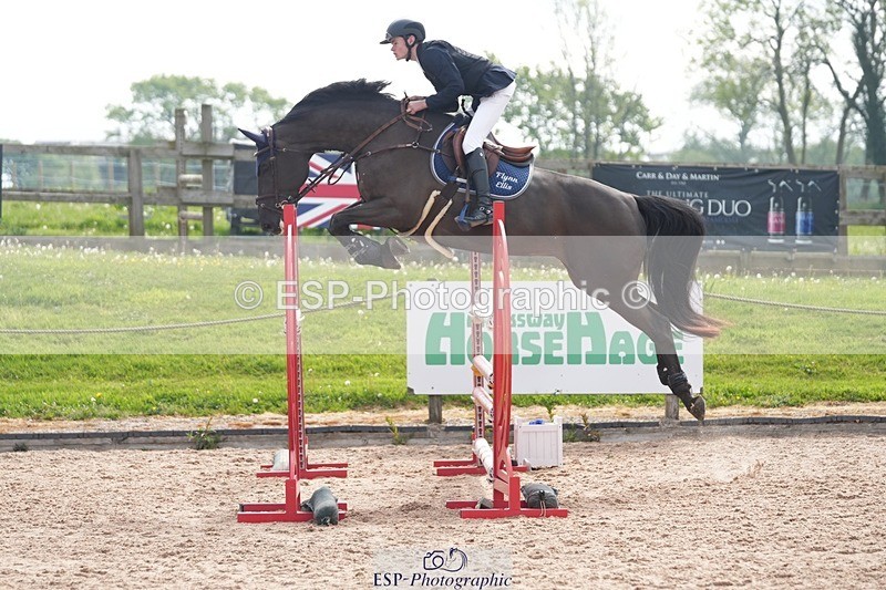 260508-094141-04682 - Cls 12 Snr Foxhunter