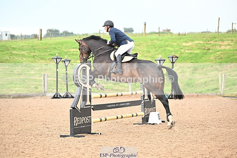 240828A-112938-00278 - Cls 2 Snr Discovery and 1m Open