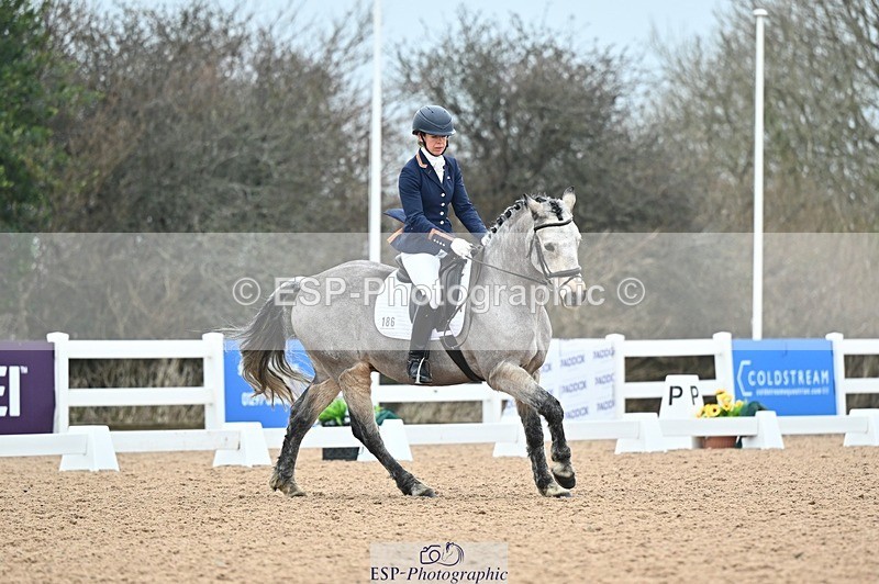 250214-103027-00807 - 186-Elizabeth.Allen-Tully.Mist