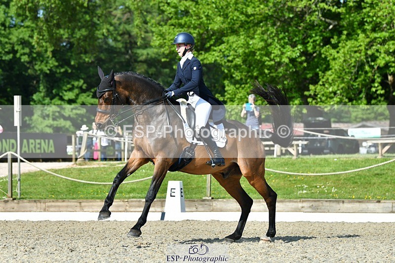 230525-094208-03801 - 407-KING_OF_THE_SWINGERS-Louise_Bradley-DR